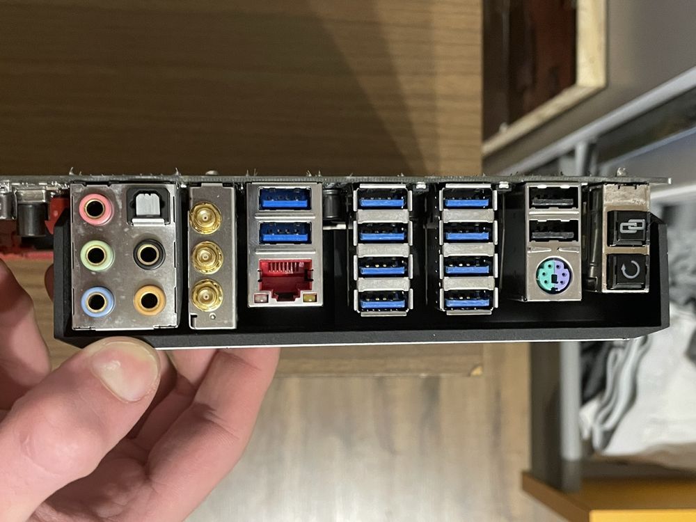 Bundle: ASUS Rampage V Extreme | i7-5960X | 32GB DDR4 RAM (Gebraucht ...