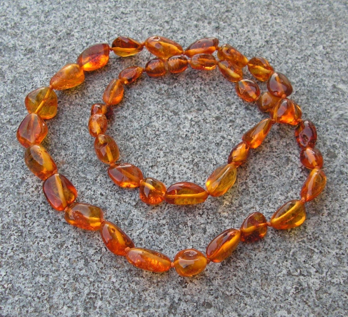 Ketten: ♥ ELEGANT / KETTE / Baltischer Bernstein / OLIVEN / COGNAC – Neu (gemäss Beschreibung) aus Derendingen von Editka