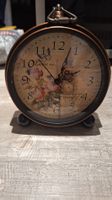 Retro Uhr mit Wecker
