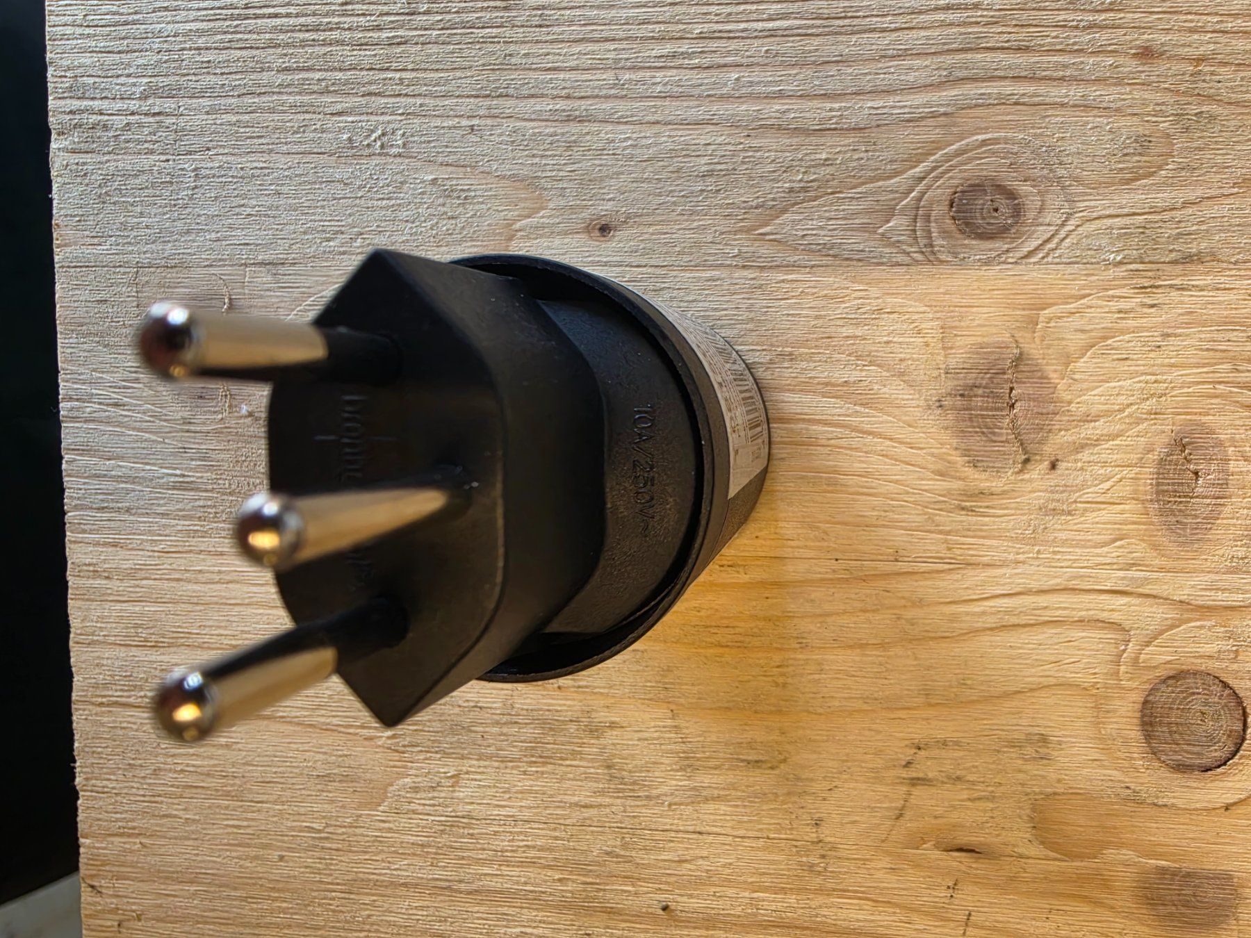 Unità & Adattatore: Fix Adapter Schuko Stecker Typ 2 auf Typ 1 Haus Strom smart – Usato da Andelfingen venduto da benoya 3