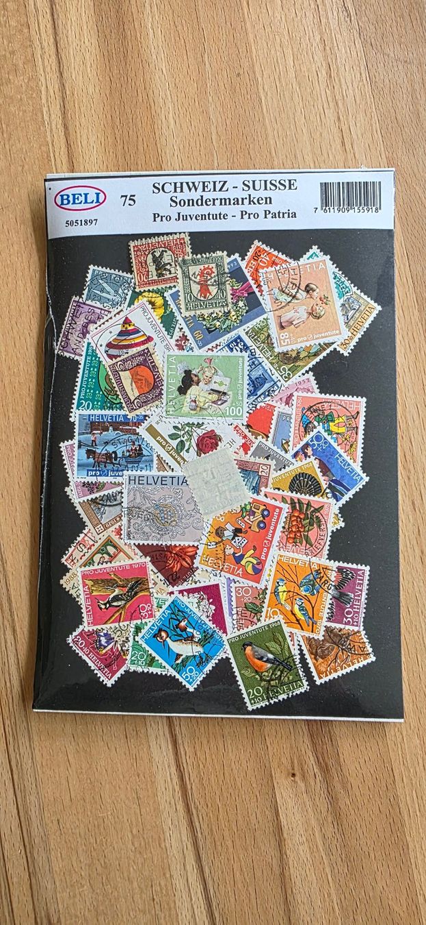 Tutti i francobolli: Briefmarken assortiert – Nuovo e nell'imballaggio originale da Wettswil venduto da Schnuebe 2