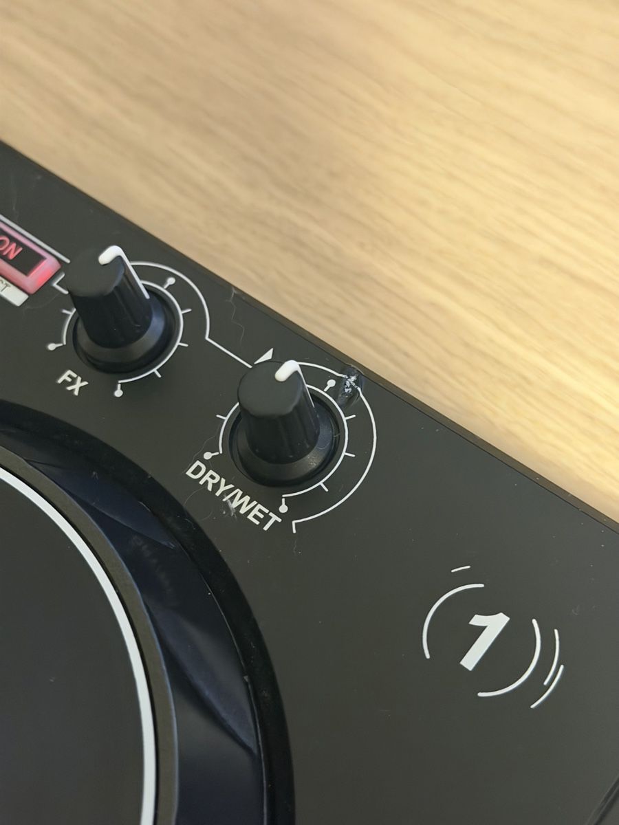 Hercules Console di mixaggio: Hercules DJControl Inpulse 300 – Usato da Corsier-sur-Vevey venduto da gon_n86t 5