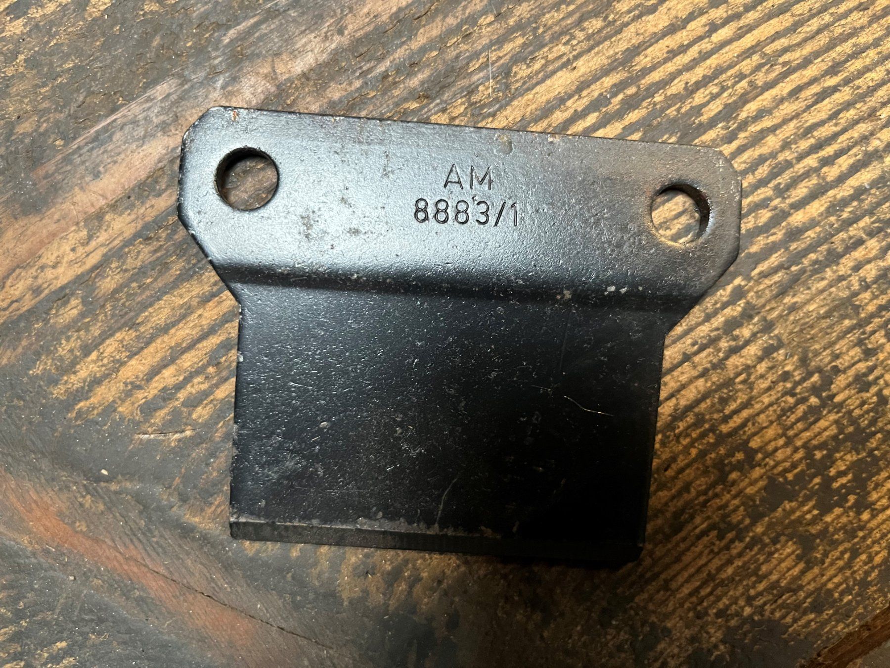 Aebi Accessori Trattori &Veicoli agricoli: Messerhalter Aebi AM8883/1 – Nuovo (secondo la descrizione) da Trubschachen venduto da WingeierAG