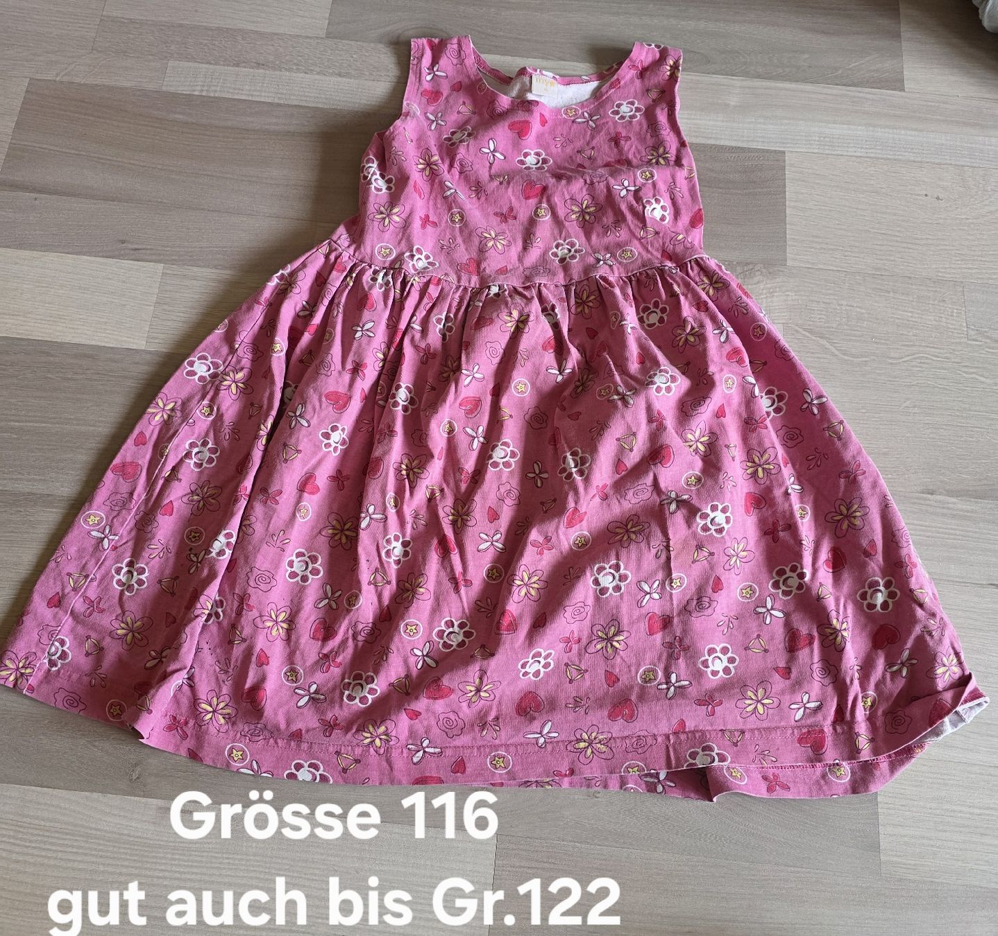 Vestiti & Gonne: Röckli Kleid Grösse 116 – Usato da St. Peterzell venduto da upcycling_