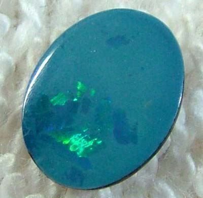 Pietre preziose: Australian Opal Doublet 1.20cts. – Usato da Bern venduto da Grindelwaldaus