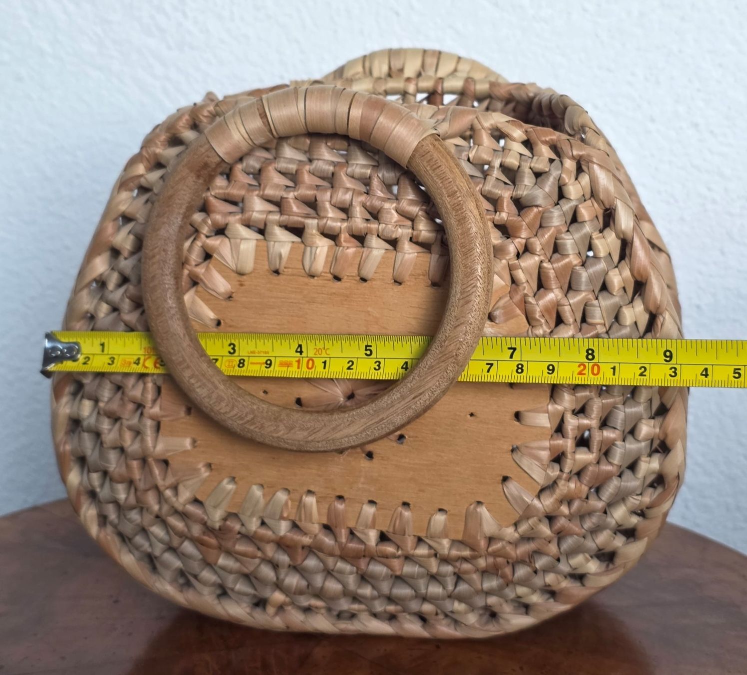 Borse da donna: Vintage Korbtasche mit Holzgriffen, einzigartig! – Usato da Rheinsulz venduto da Dred 6