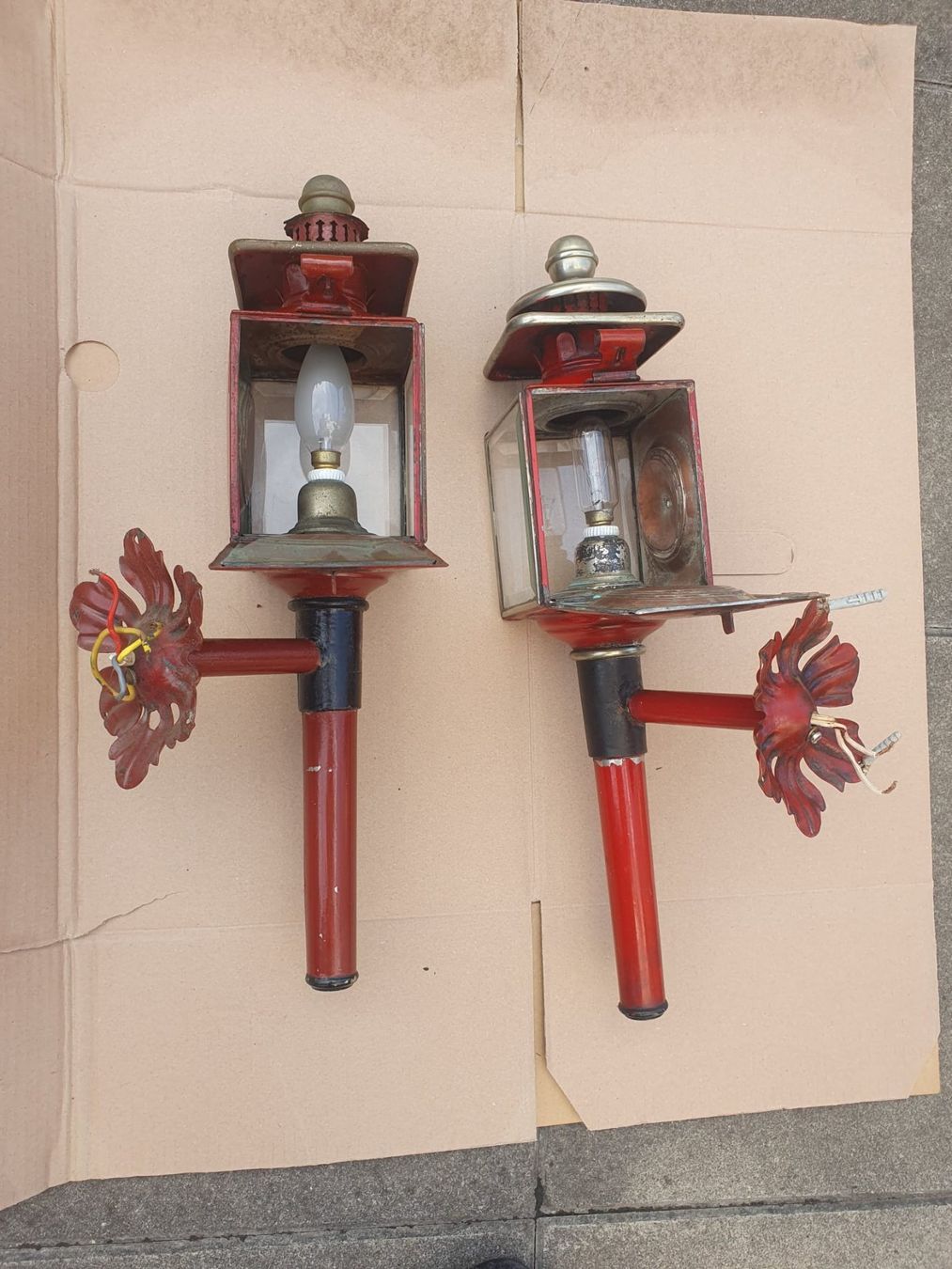 Lampade: 2 Kutschenlaternen – Usato da Basel venduto da FirstClass4000