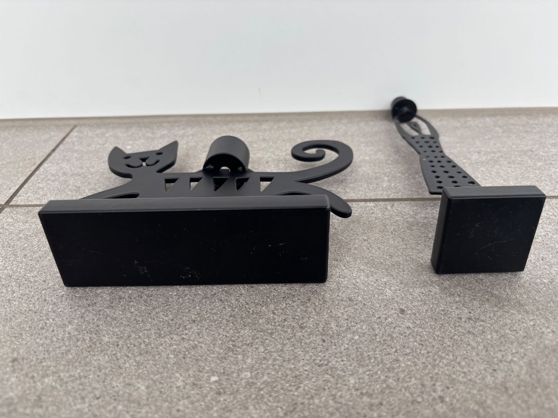 Portacandele: Set of TWO Swedish Bengt & Lotta iron candlesticks – Usato da Steinhausen venduto da ChromeVintage 5