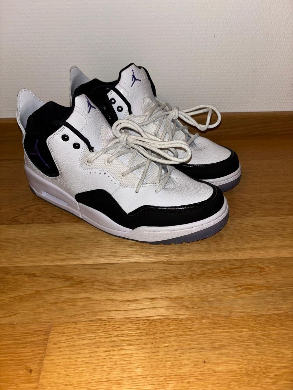 Jordan Scarpe da uomo: NIKE Jordan Courtside 24 – Usato da Meilen venduto da auckland99