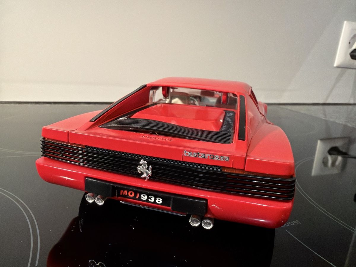 Bburago Modellautos: Ferrari Testarossa - 1/18 - Bburago – Defekt aus Wolfwil von Rolex1 4