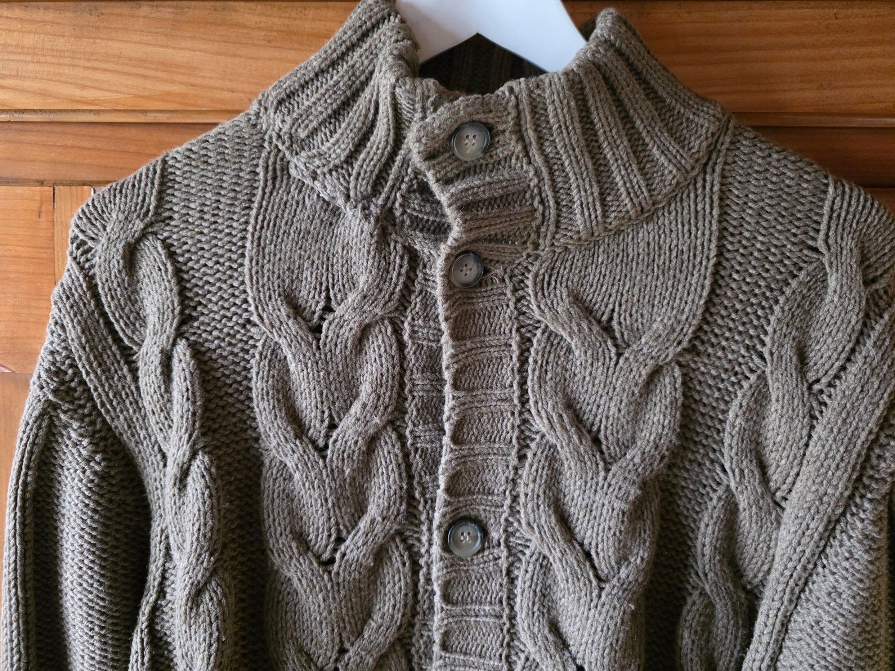 Navyboot Jacken: Navyboot Strick Jacke Cardigan Pullover - Grösse L – Gebraucht aus Walterswil BE von Lonitti 2