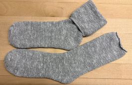 Socken Damen Grösse 39/42meliert lila neu