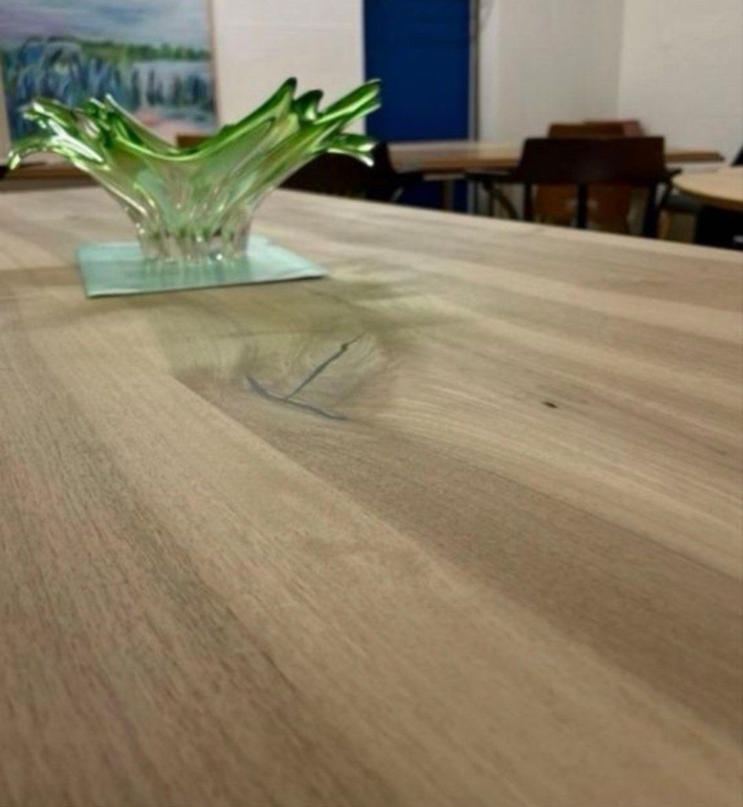 Tables: massiver Esstisch,  Nussbaum – Neuf (Voir description) à Zürich par Reni8048 4