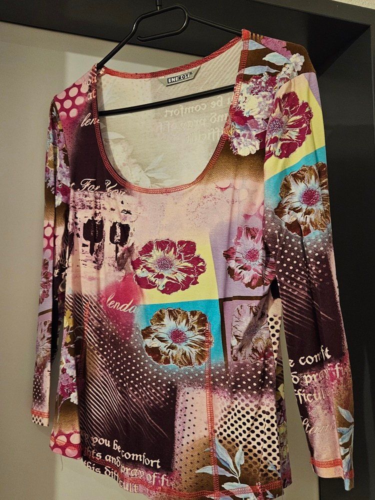 T-shirt: Neu: T'Shirt langarm - bunt - Gr.XL – Nuovo (secondo la descrizione) da Uznach venduto da Laeuffer