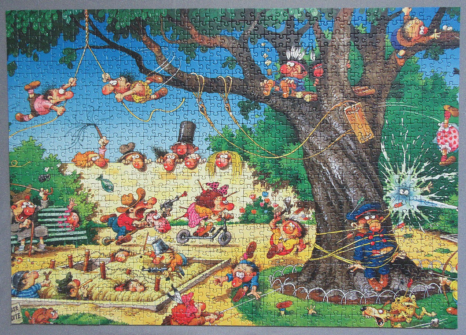 Heye Puzzles: Heye Puzzle 1000 Teile - Playground - Loup Catoon Classics – Gebraucht aus Auenstein von Padabimbim 1