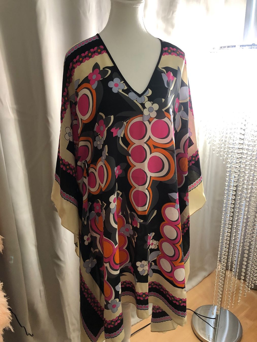 Fendi Tuniche: Fendi Kaftan Seide Neu – Nuovo (secondo la descrizione) da St. Moritz venduto da Capricorn88