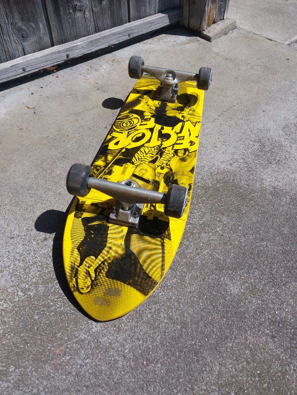 Skateboards: Skateboard – Gebraucht aus Thun von Colibrie-Dorado 1