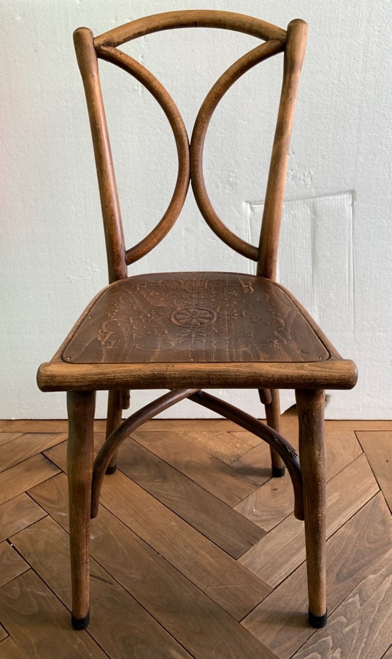 Thonet Sedie: Original Thonet Bugholzstuhl – Usato da Zürich venduto da benebiene