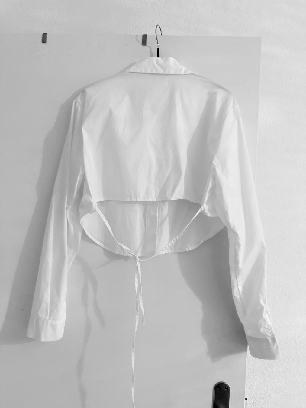 Bershka Camicette: Sommerliches Weiss Crop Hemd Grösse M – Nuovo (secondo la descrizione) da Dübendorf venduto da alb_7rn8 1