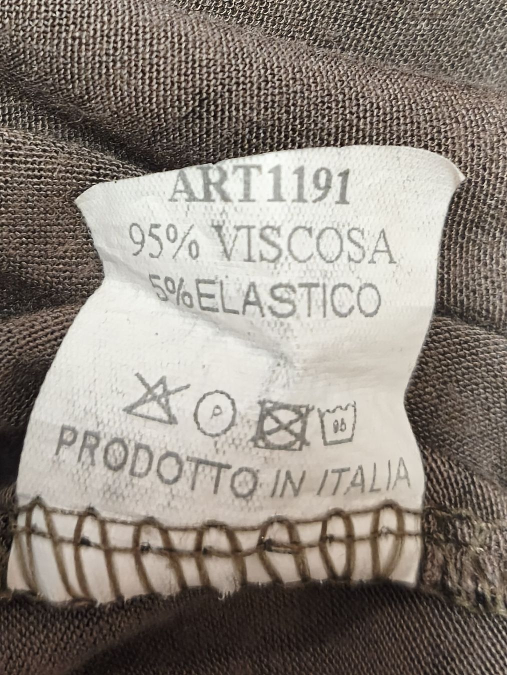 Robes: Kleid mit Sternenmuster Grösse S – D'occasion à Emmetten par SecondhandSiska 4