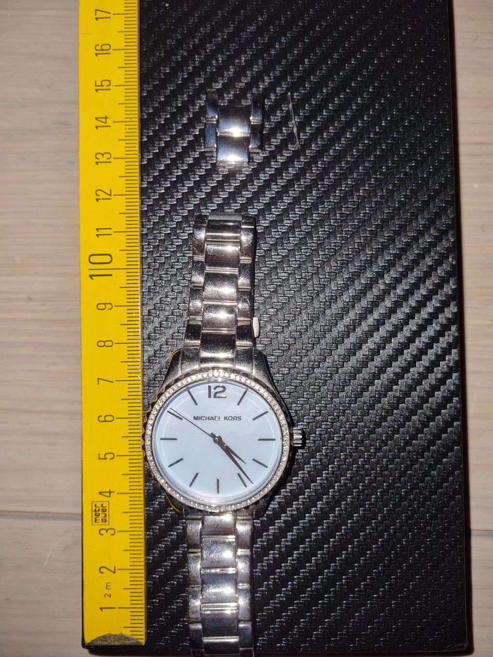 Michael Kors Montres: Michael Kors Uhr – D'occasion à Bassersdorf par CurlyBlack 1