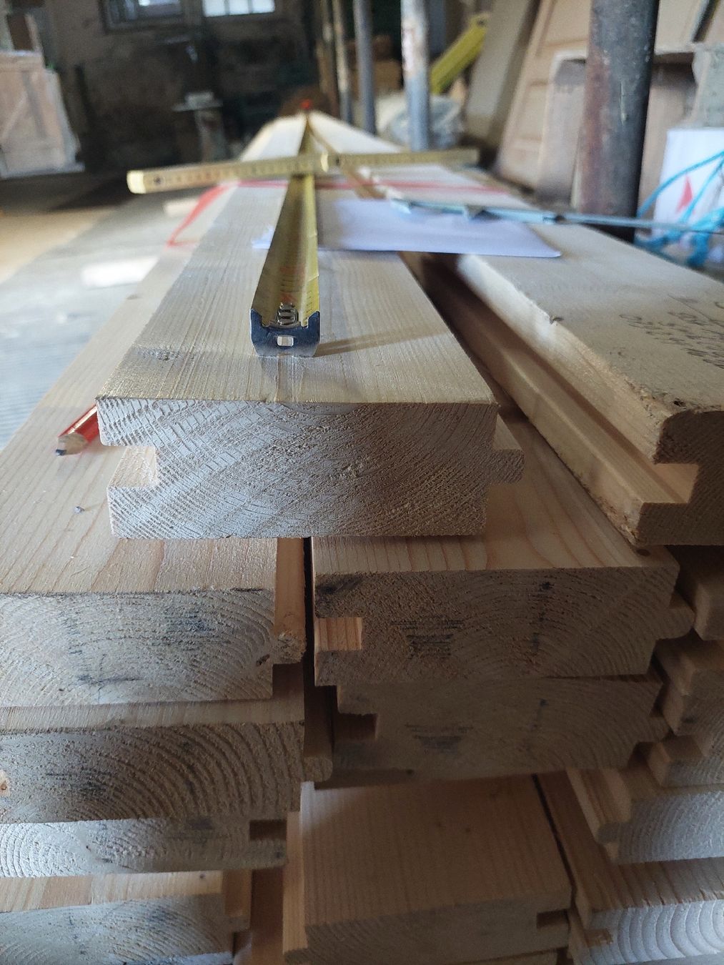 Articoli in legno: Bretter Tanne  – Nuovo (secondo la descrizione) da sumiswald venduto da kurt1939