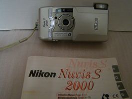 Analog Fotoapparat Kompakt-Kamera Nikon Nuvis s2000