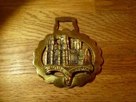 York Minster Kathedrale Pferdeamulett Messing