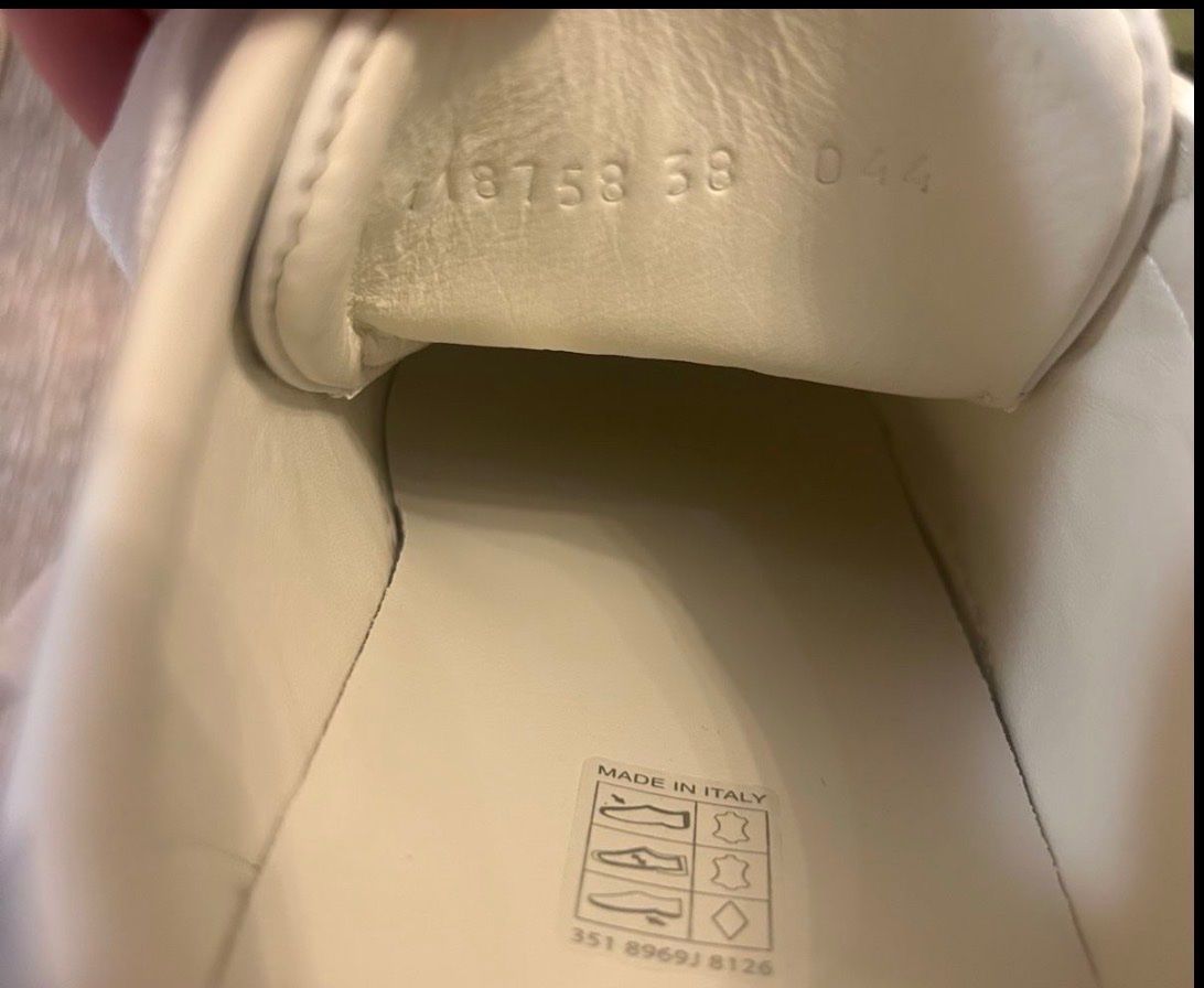 Gucci Chaussures femmes: Gucci Mirco soft Leder Sneaker Gr.38 oder Gr.37.5 – Neuf avec emballage d'origine à Pfäffikon SZ par EMMA0111 4