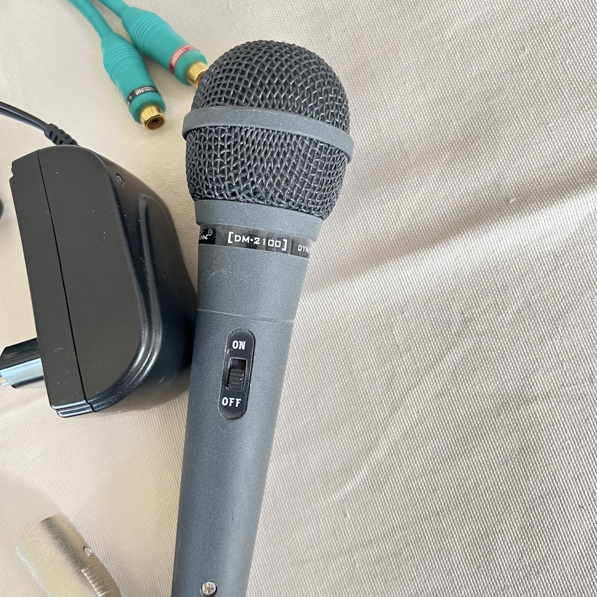 Microphones: Mikrofon, verstärker und netzadapter – D'occasion à Winterthur par Fredy972 2
