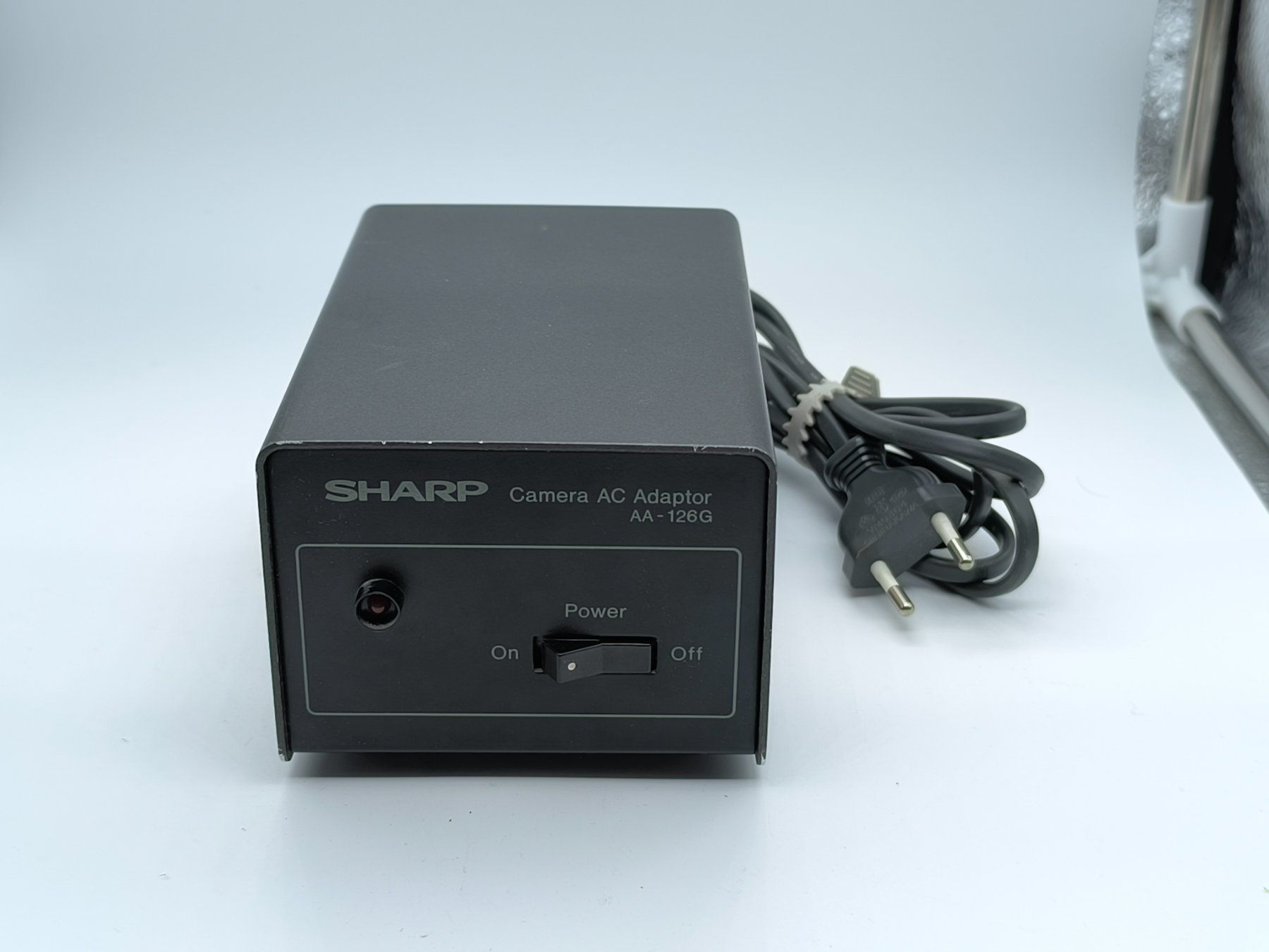 Alimentazione elettrica: Sharp Camera AC Adaptor AA-126G Netzteil Vintage – Usato da Rüti ZH venduto da Restwert_Rueti_ZH