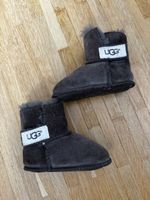 Adorables chaussons UGG pour bébé, taille 18, 6-12 mois