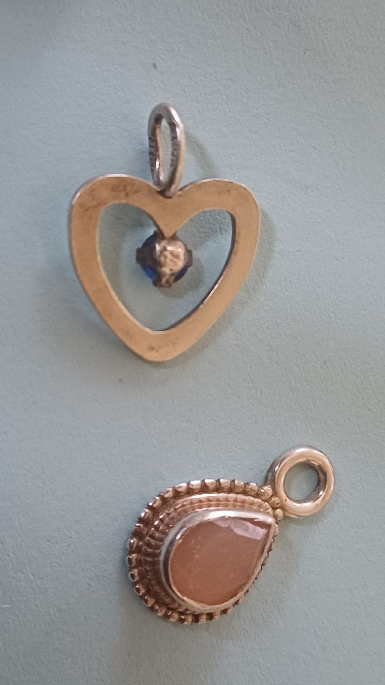 Ciondoli: 2 Anhnger 1 Herz 925 Silber – Usato da Flawil venduto da Pinkmalibu 2