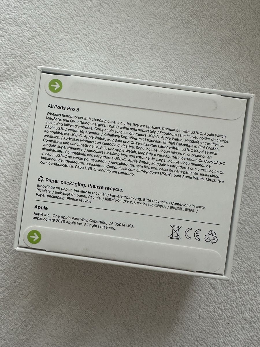Apple Casques audio: AirPods 3 pro – Neuf avec emballage d'origine à Zürich par anis07va 1