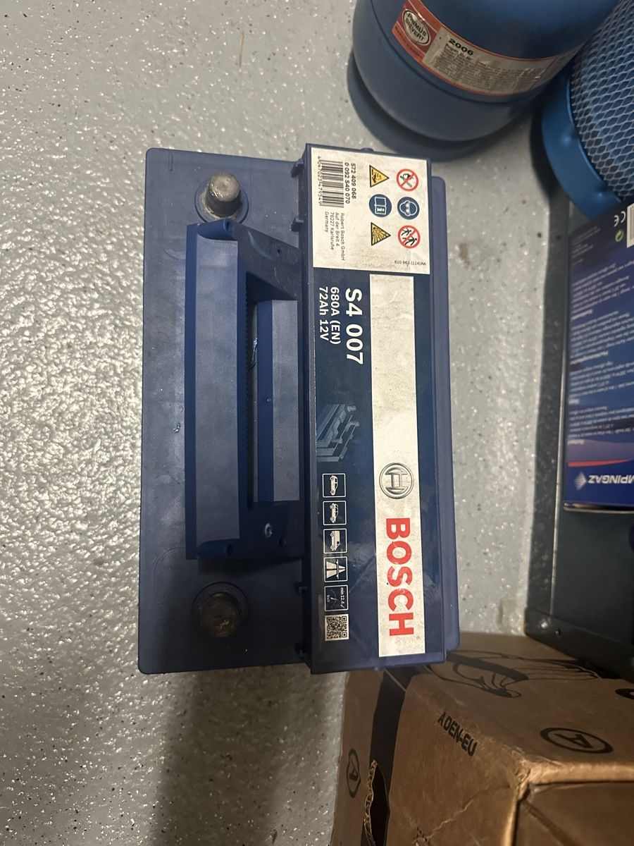 Bosch Batterie: Auto batterie Bosch – Usato da Nürensdorf venduto da maqopaqo