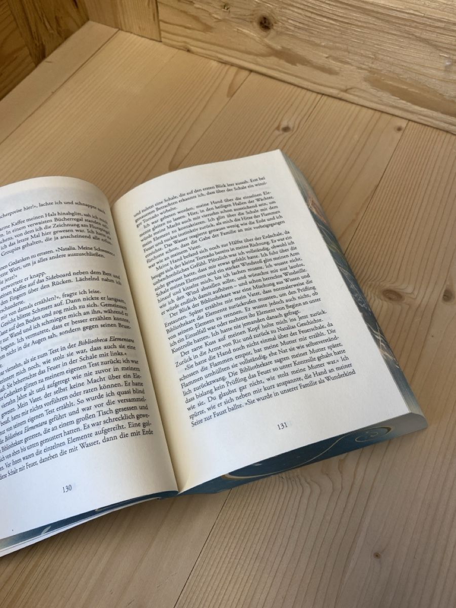 Libri: Book Elements – Nuovo (secondo la descrizione) da Saanenmöser venduto da ballerinas 3