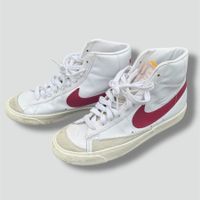 Nike Blazer Mid ’77 Vintage White Mantra Orange schuhe