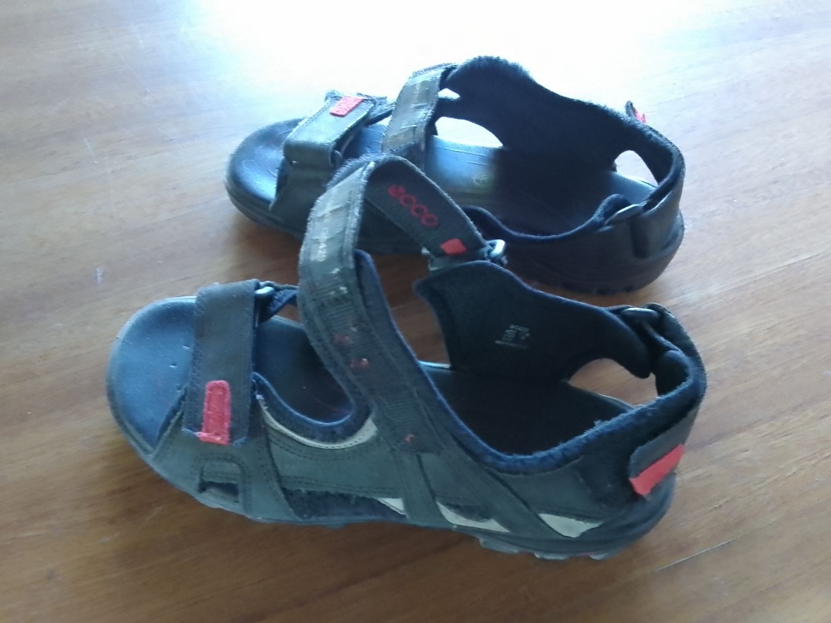 Scarpe da uomo: 3 Paar Schuhe Grösse 38 – Usato da Ebmatingen venduto da swiss.canadian 9