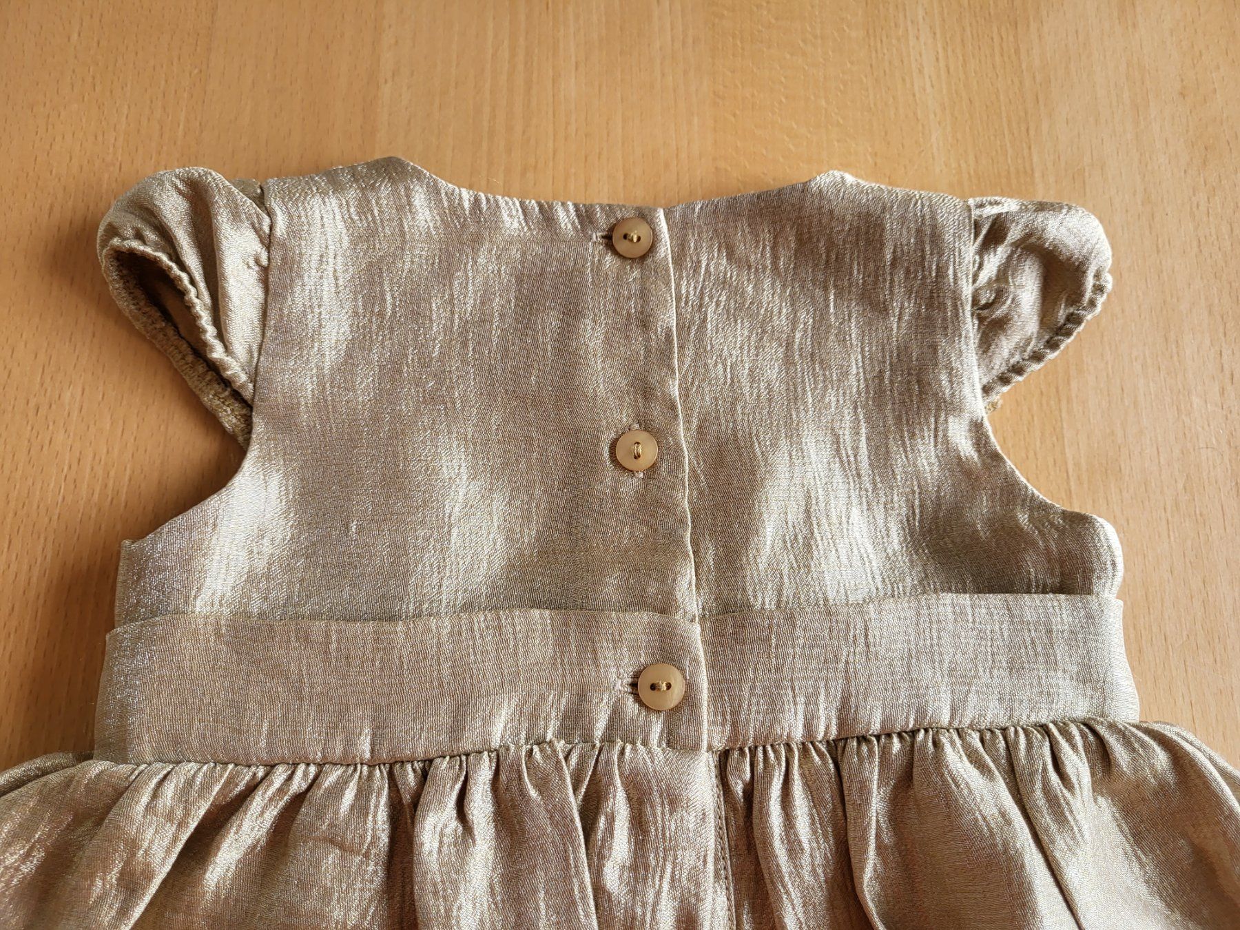 Vestiti & Gonne: Wunderschönes Kleid Gr. 74/80 – Usato da Dürrenäsch venduto da DanaW01 5