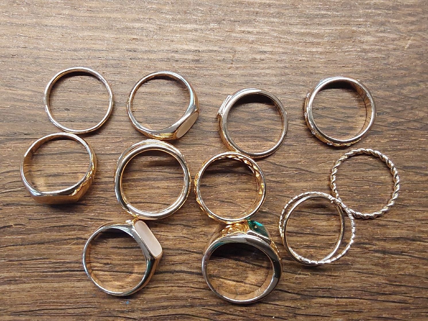 Bagues: 11 Fingerringe neu – Neuf avec emballage d'origine à Köniz par scopello12
