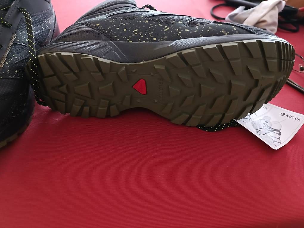 Salomon Scarpe per ragazzi: Neue Wanderschuhe Gr. 38 – Nuovo e nell'imballaggio originale da Laupersdorf venduto da sebel2007