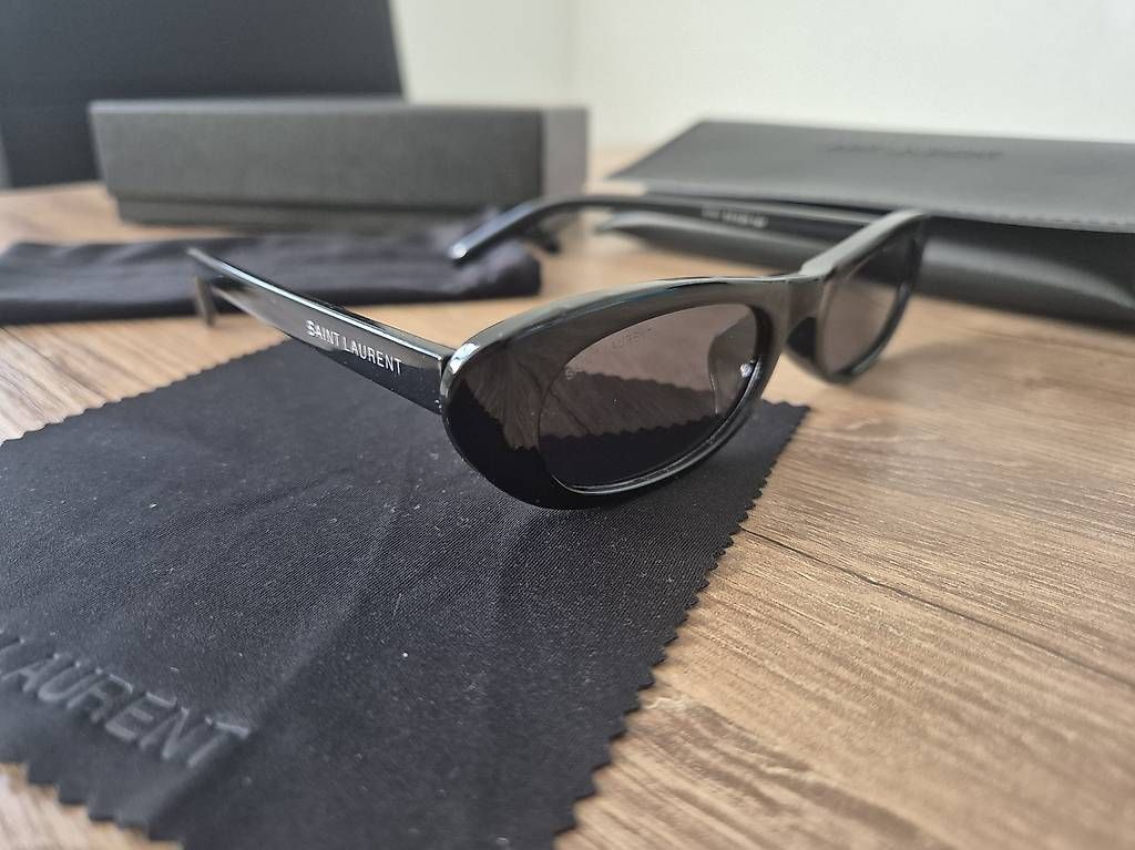 Saint Laurent Occhiali & Lenti: Saint Laurent Sonnenbrille – Nuovo (secondo la descrizione) da Horn venduto da gta93 2
