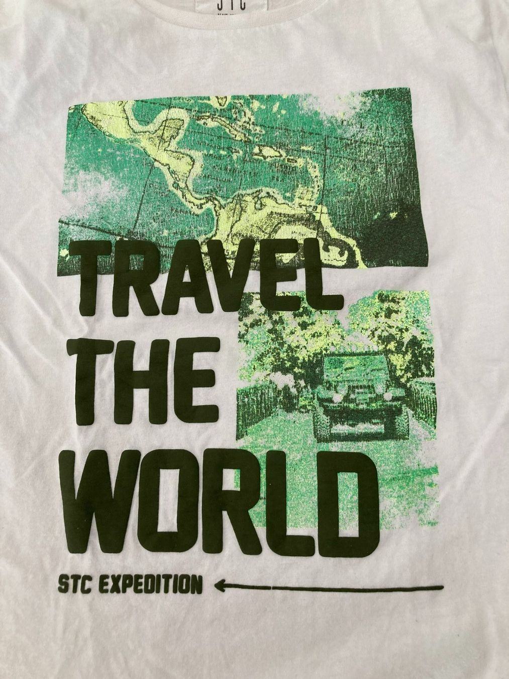 Camicie, T-shirt & Polo: T-Shirt "Travel the world" – Usato da Muttenz venduto da Juvenile33 1