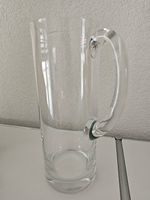 Glaskrug mit Ausguss