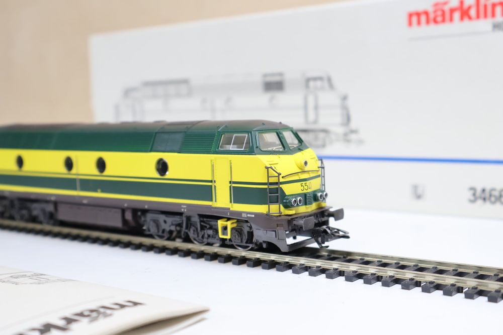 Locomotive Märklin 37233 - SNCB Série 23, H0, Digitale, Son, éclairage - NEUVE, édition Limitée