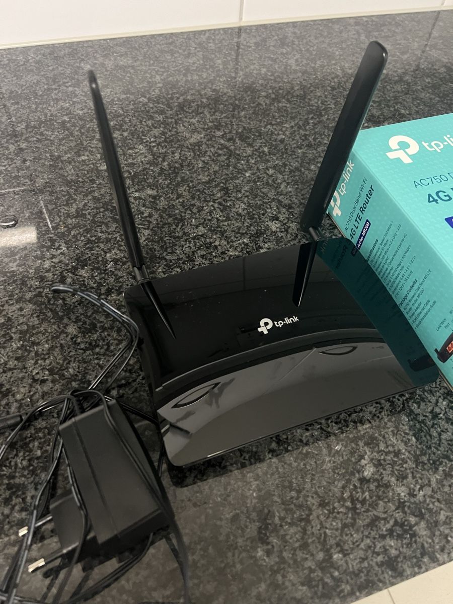 TP-Link Modems & Router: TP-LINK 4G ROUTER AC-750 – Neu (gemäss Beschreibung) aus Basel von  1