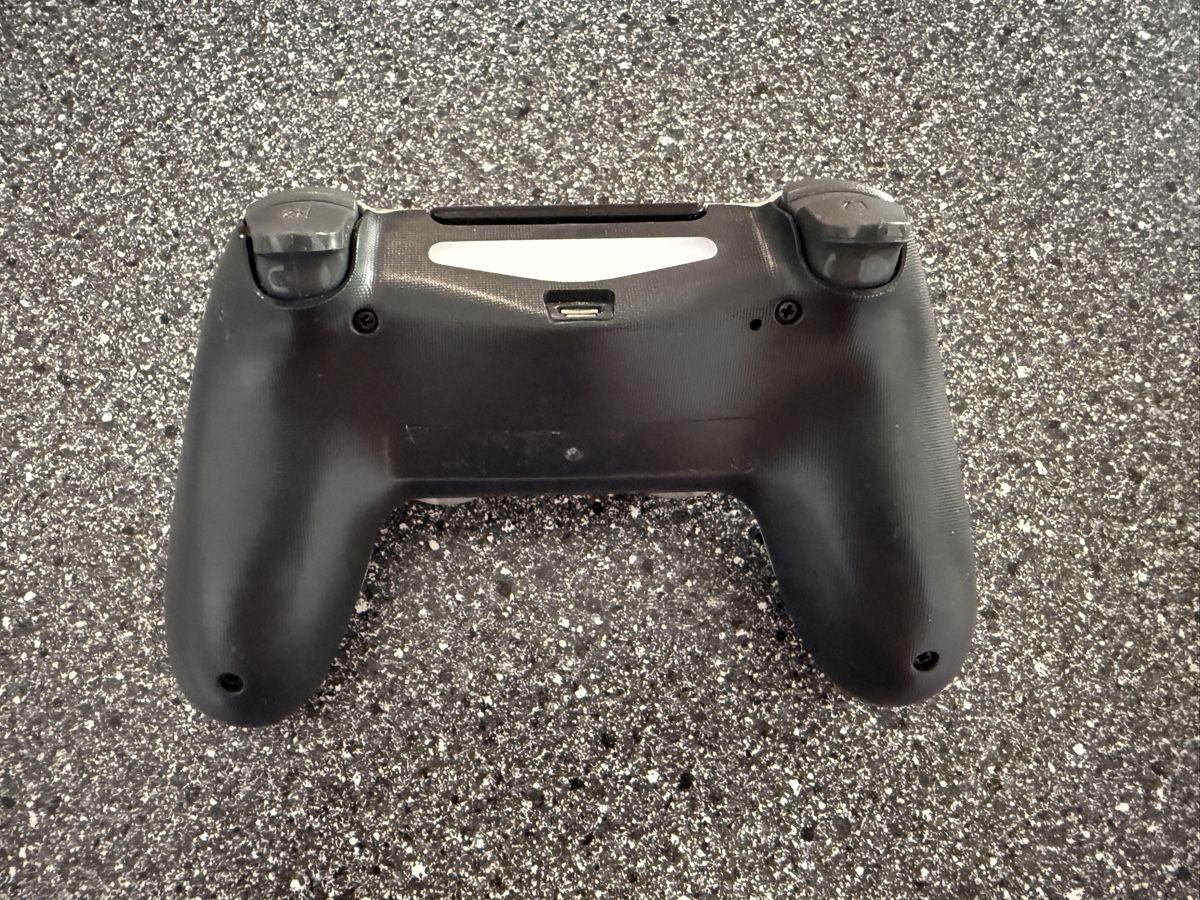 Sony Controller: PlayStation 4 Controller PS4 Camouflage Grau Top Zustand! – Gebraucht aus Oberbuchsiten von PSH1980 1