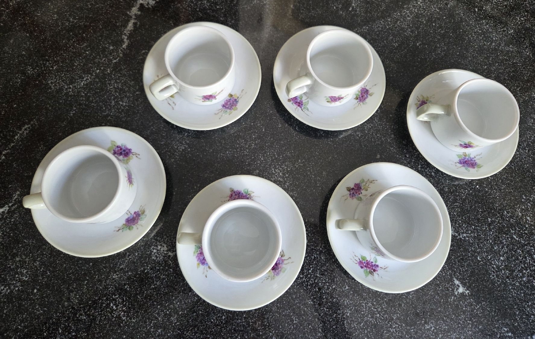 Set di piatti: Esspresso Service handgemahlt, Kaffee, Tee 6 teilig – Usato da Klingnau venduto da Groofty69 3