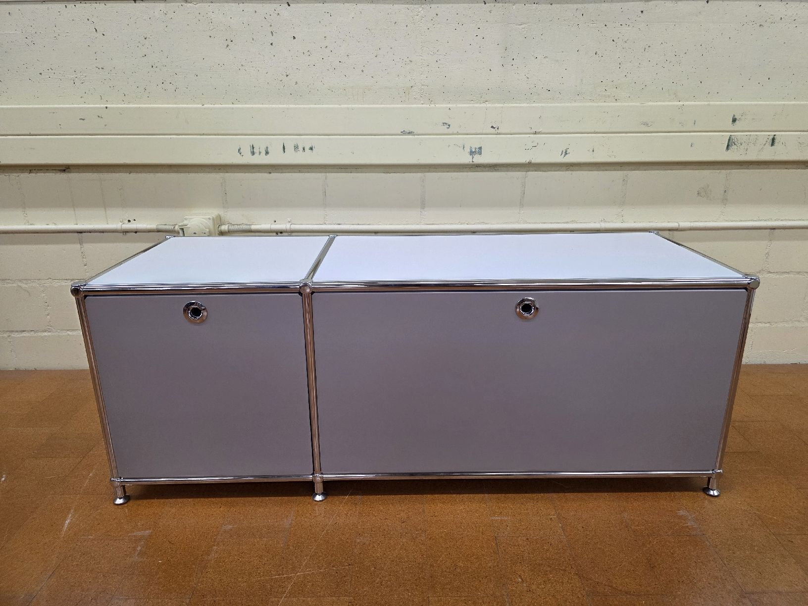 Flexcube Étagères: Designer TV-Möbel / Lowboard von Flexcube  – D'occasion à Lichtensteig par UsedINStore 1