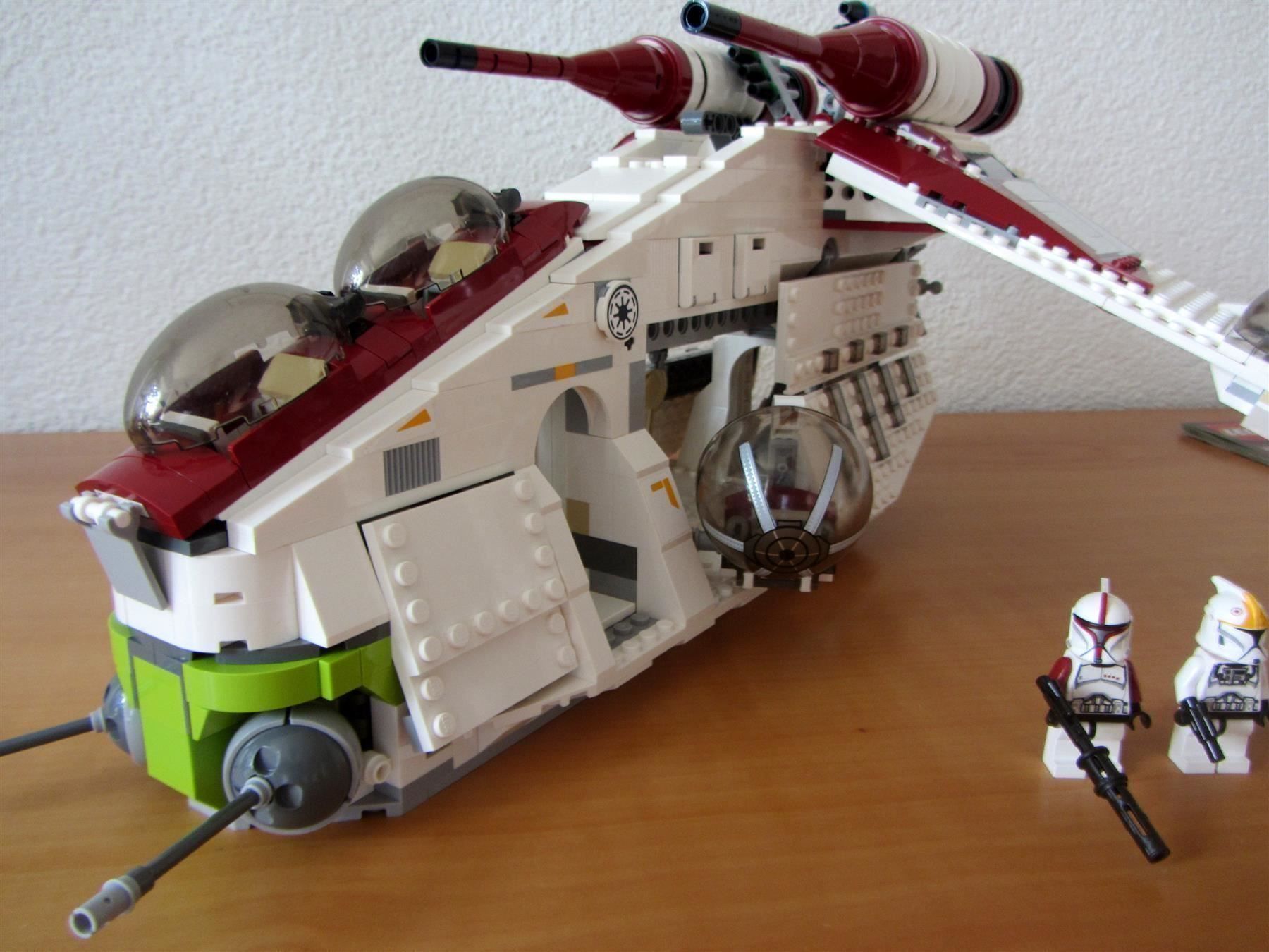Lego Kit di costruzioni: LEGO Star Wars 75021 "Republic Gunship" – Usato da Kreuzlingen venduto da Han-Solo-68 5